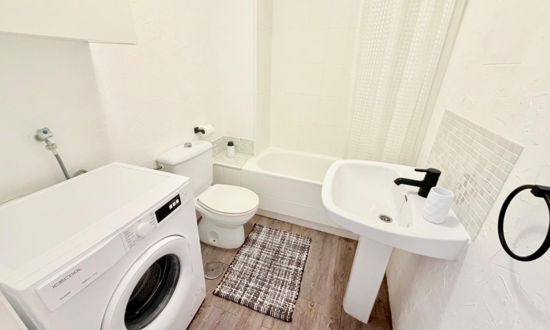 Resale - Apartment -
Torrevieja - La Mata Pueblo