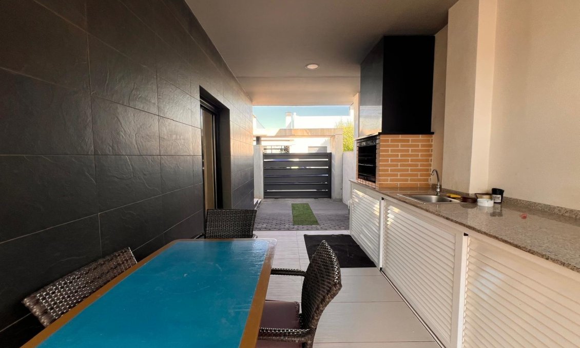 Resale - Villa -
Orihuela Costa - Lomas de Cabo Roig