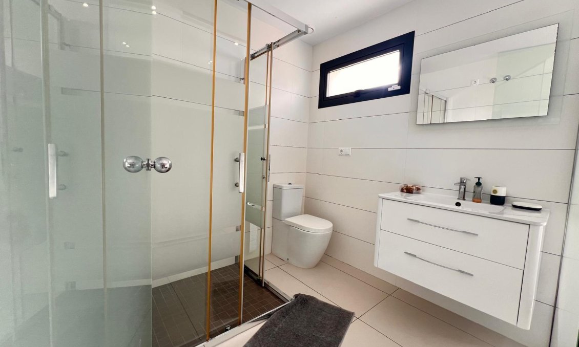 Resale - Villa -
Orihuela Costa - Lomas de Cabo Roig