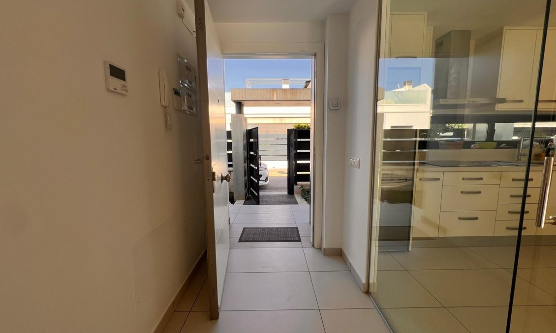 Resale - Villa -
Orihuela Costa - Lomas de Cabo Roig