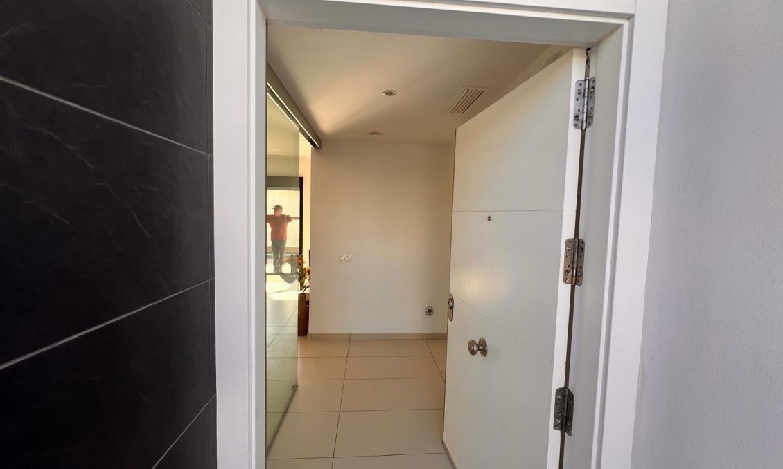 Resale - Villa -
Orihuela Costa - Lomas de Cabo Roig