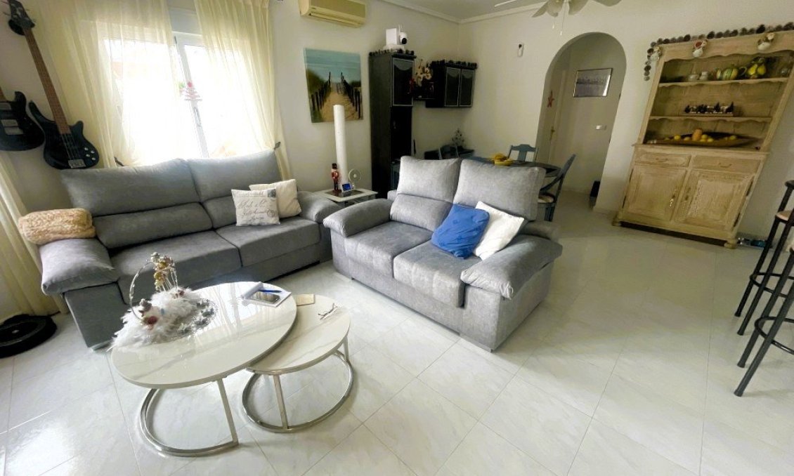 Resale - Villa -
Ciudad Quesada - Costa Blanca