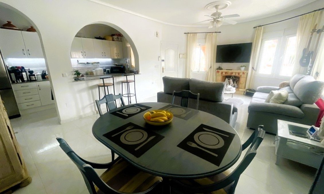 Resale - Villa -
Ciudad Quesada - Costa Blanca