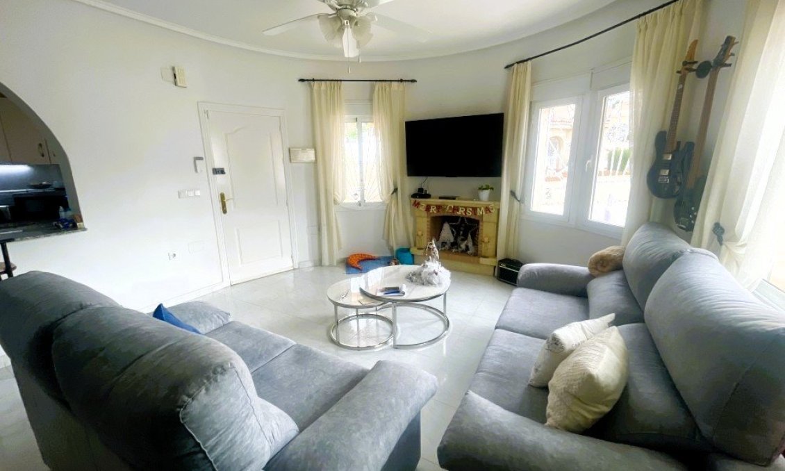 Resale - Villa -
Ciudad Quesada - Costa Blanca