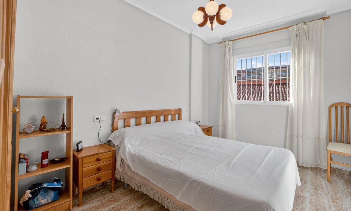 Wiederverkauf - Wohnung -
Torrevieja - Playa de los Locos
