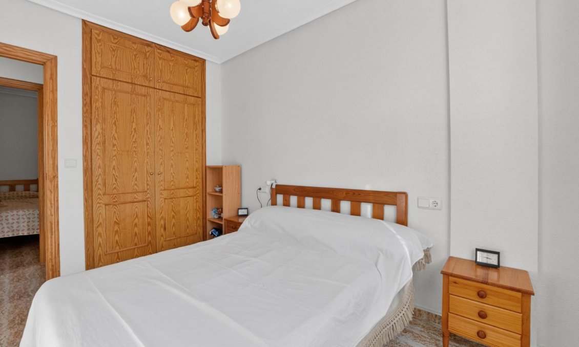 Wiederverkauf - Wohnung -
Torrevieja - Playa de los Locos