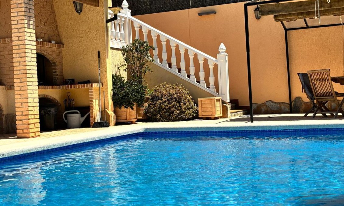 Resale - Villa -
Los Balcones - Costa Blanca