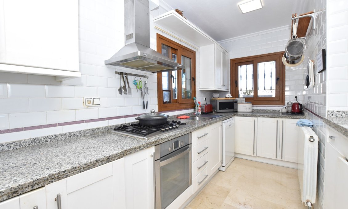 Resale - Villa -
Algorfa - Inland