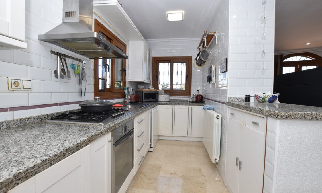 Resale - Villa -
Algorfa - Inland