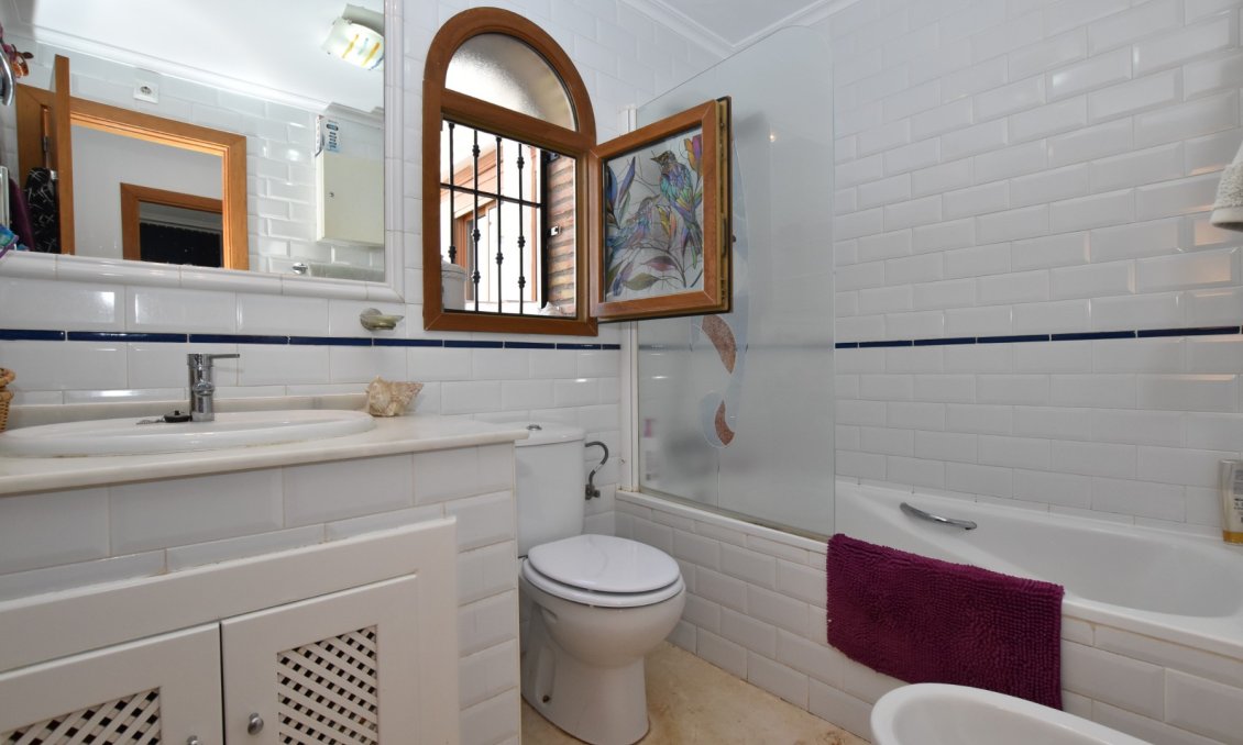 Resale - Villa -
Algorfa - Inland