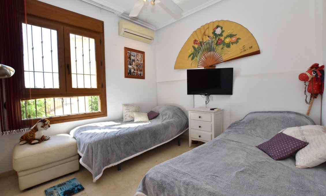 Resale - Villa -
Algorfa - Inland