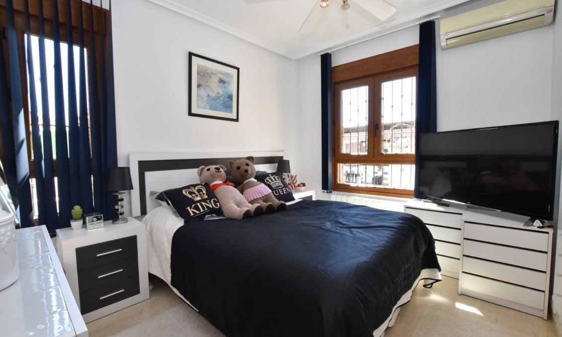 Resale - Villa -
Algorfa - Inland
