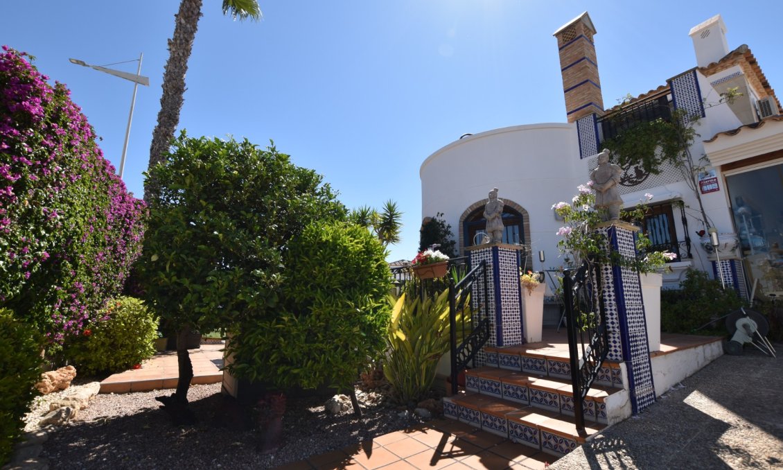Resale - Villa -
Algorfa - Inland