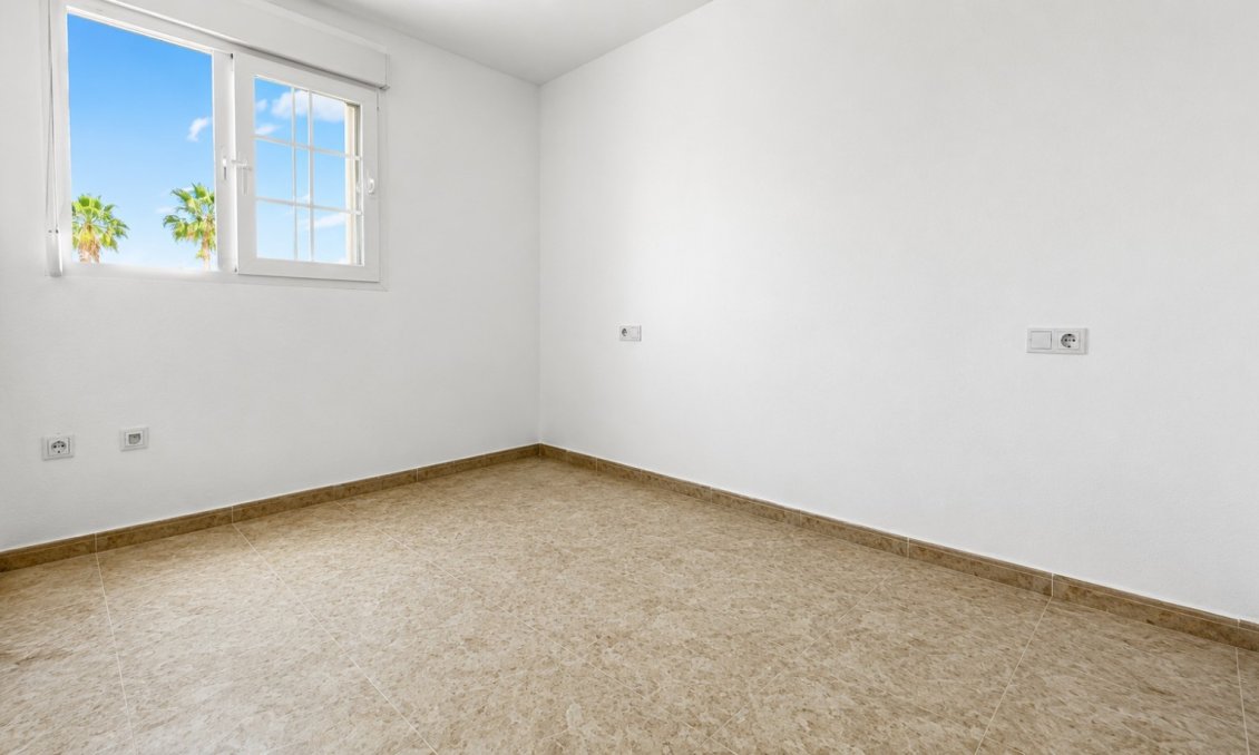 Resale - Townhouse -
Orihuela Costa - Costa Blanca