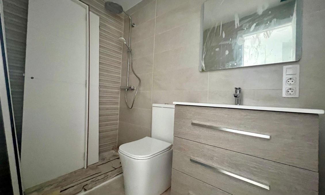 Resale - Townhouse -
Pinoso - Inland