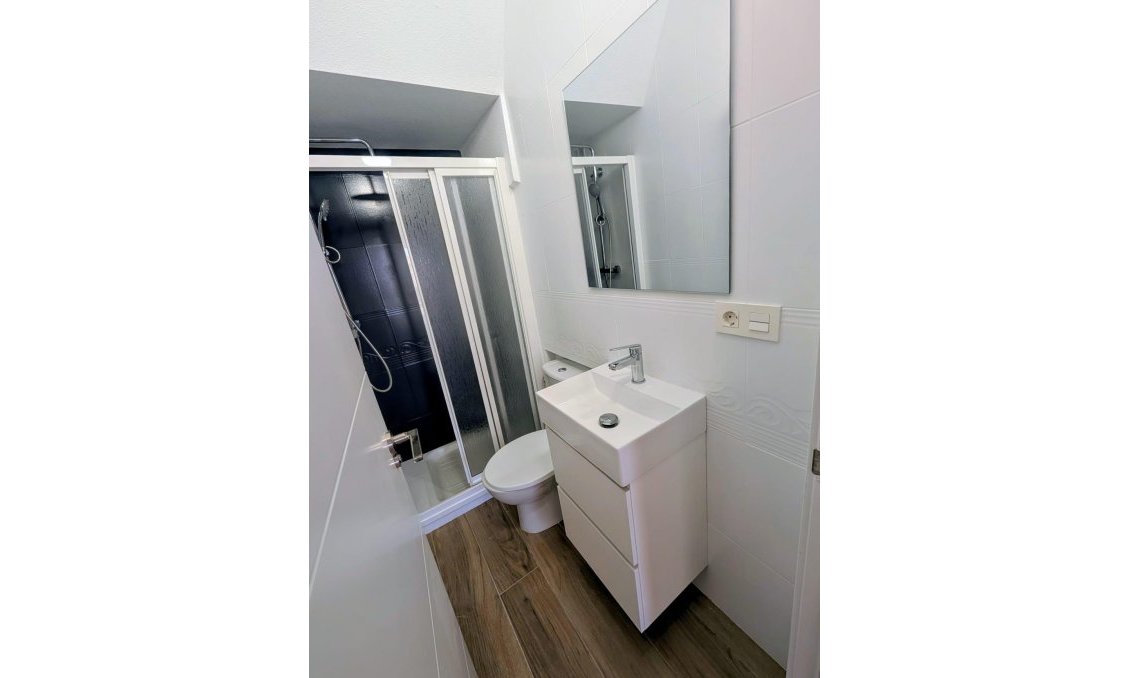 Resale - Villa -
Orihuela Costa - Costa Blanca