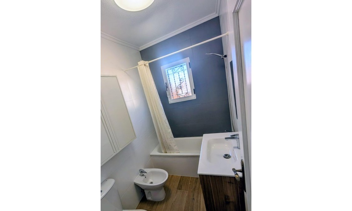 Resale - Villa -
Orihuela Costa - Costa Blanca
