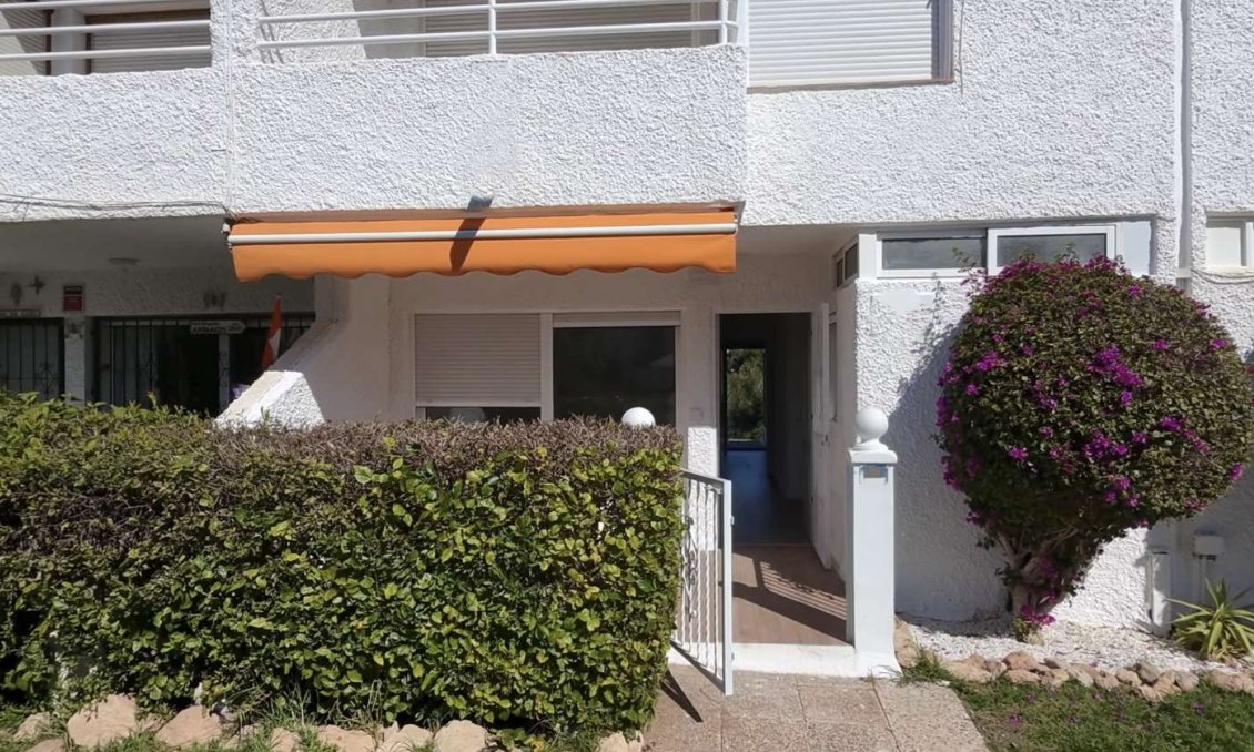 Resale - Bungalow -
Orihuela - Inland