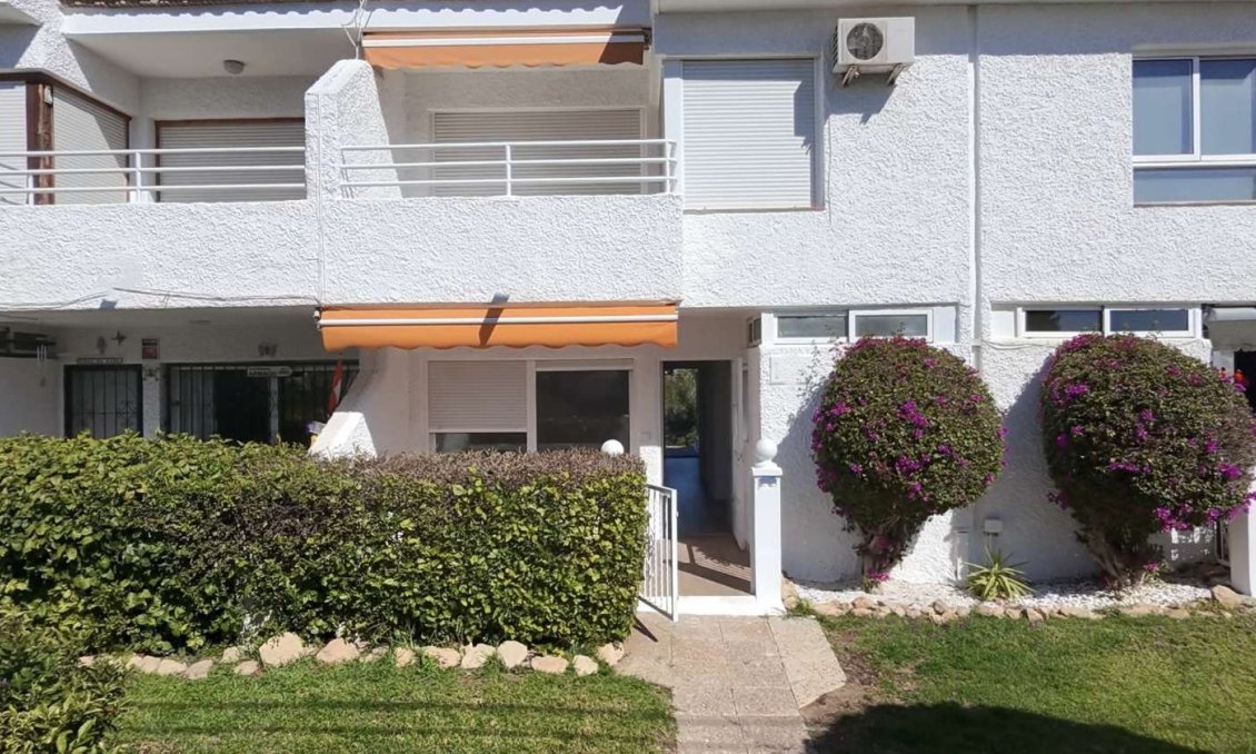 Resale - Bungalow -
Orihuela - Inland