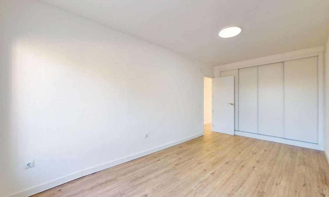Resale - Bungalow -
Orihuela - Inland