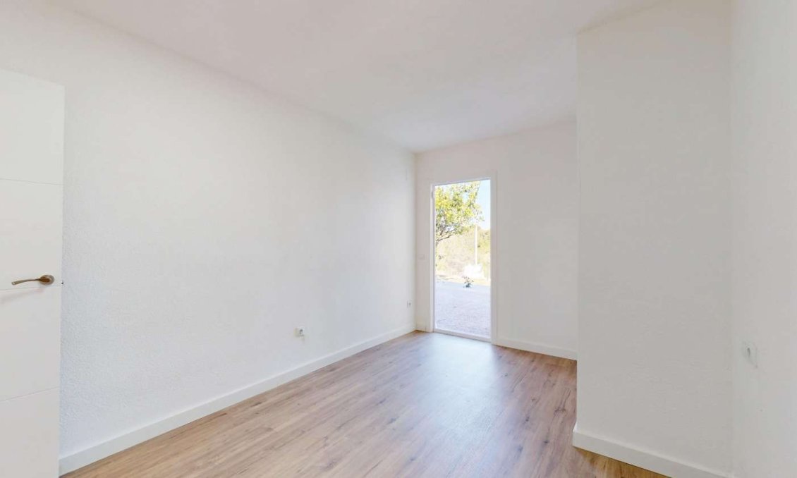 Resale - Bungalow -
Orihuela - Inland