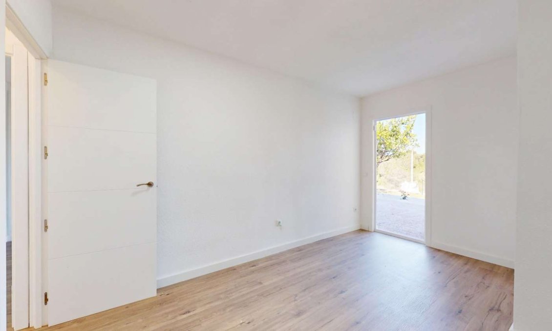 Resale - Bungalow -
Orihuela - Inland