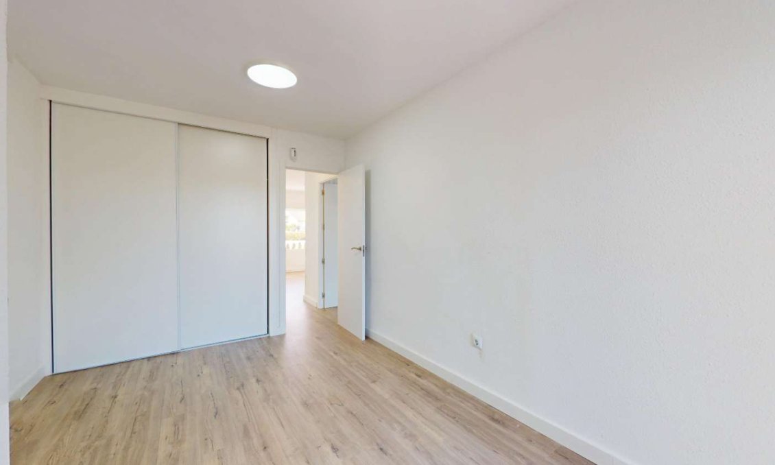 Resale - Bungalow -
Orihuela - Inland