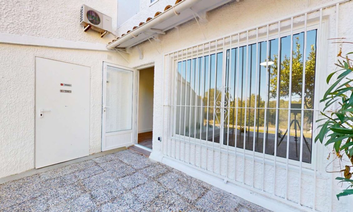 Resale - Bungalow -
Orihuela - Inland