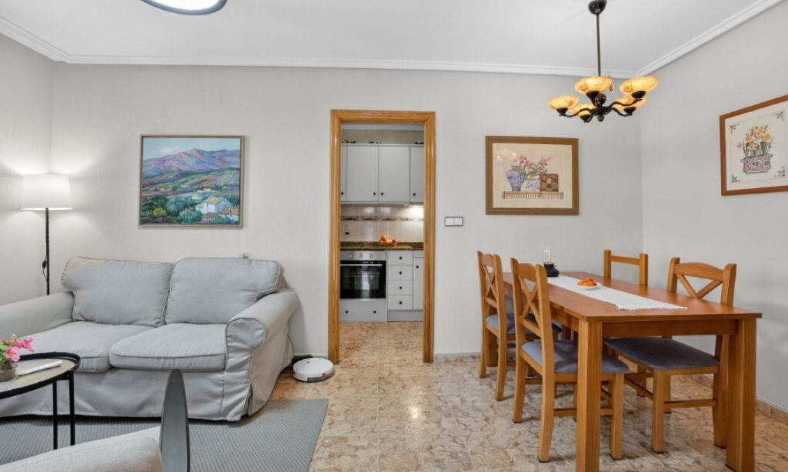 Wiederverkauf - Wohnung -
Torrevieja - Costa Blanca
