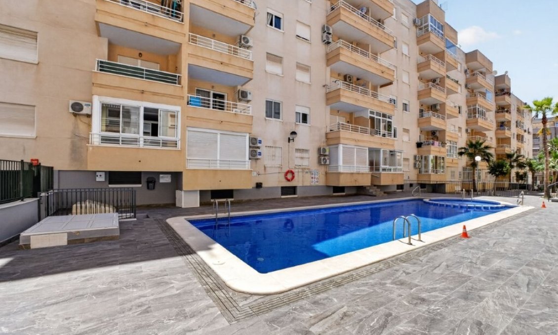 Wiederverkauf - Wohnung -
Torrevieja - Costa Blanca