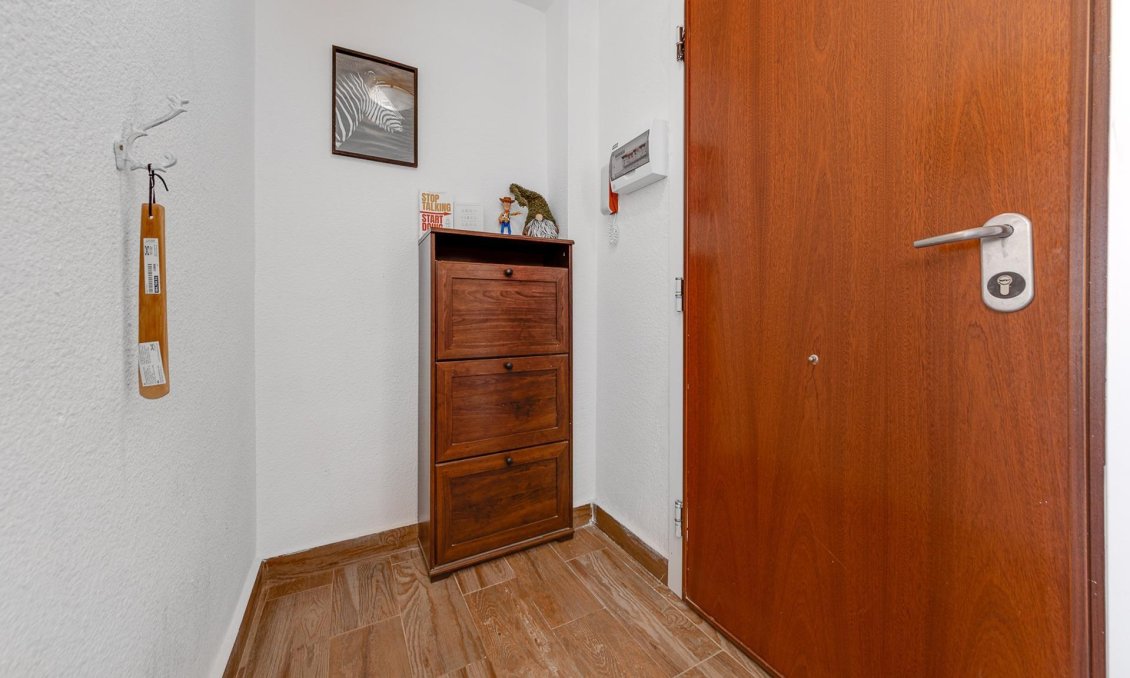 Resale - Apartment -
Torrevieja - Playa del Cura