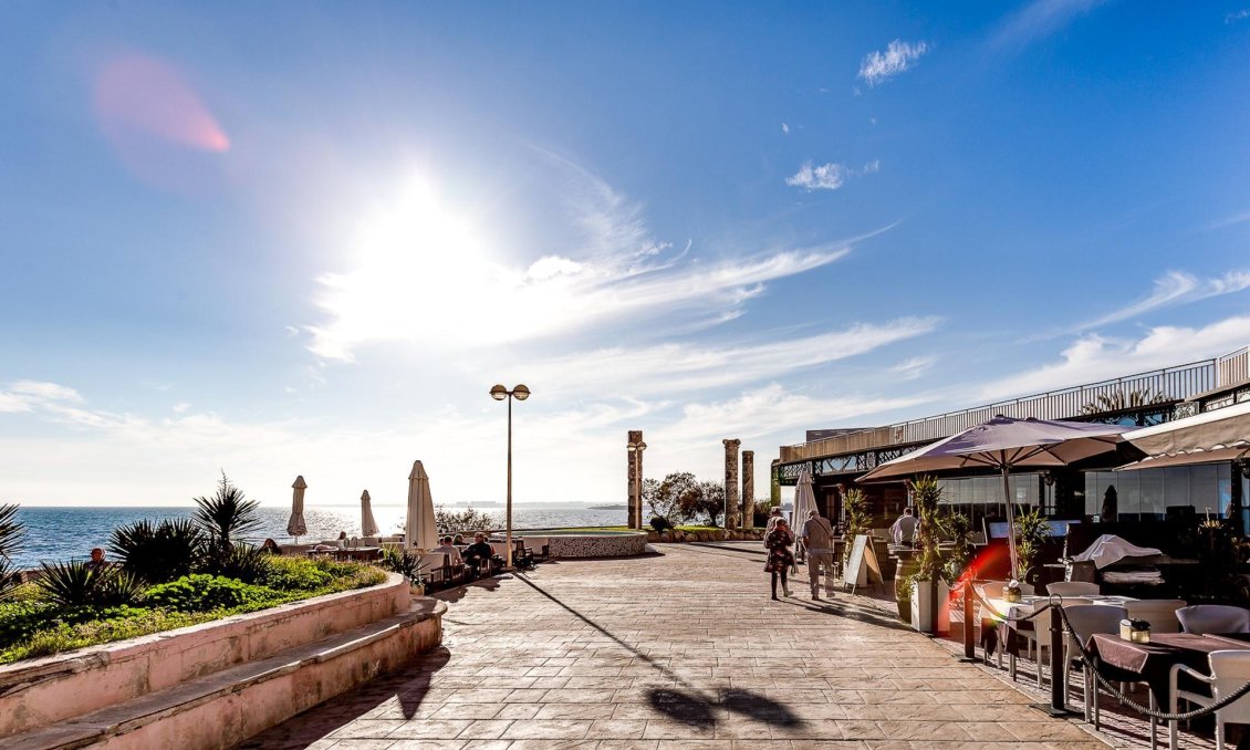Resale - Apartment -
Torrevieja - Playa del Cura