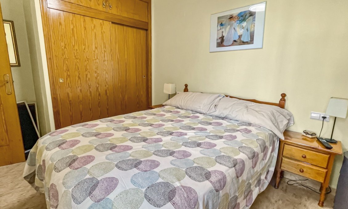 Resale - Bungalow -
Orihuela Costa - Costa Blanca