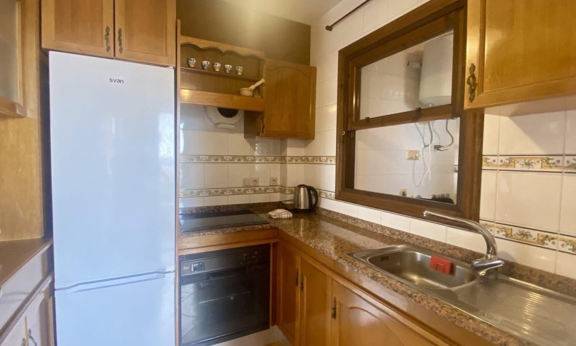 Revânzare - Apartament -
Cabo Roig
