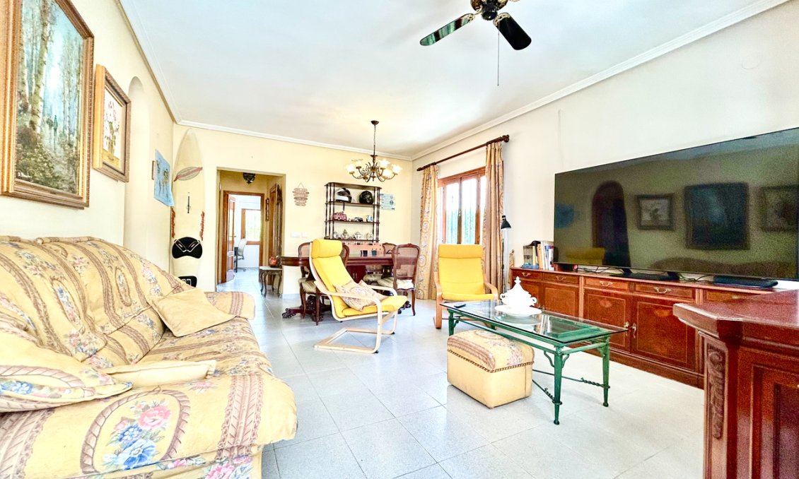 Segunda mano - Villa -
La Zenia - Costa Blanca