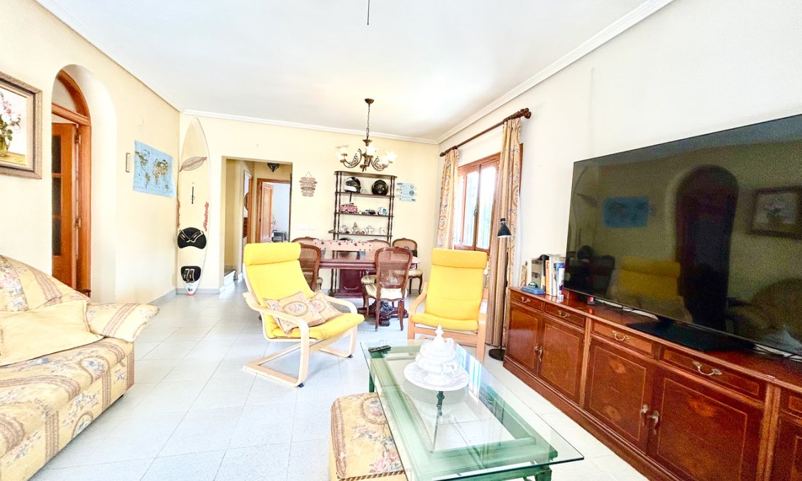 Segunda mano - Villa -
La Zenia - Costa Blanca