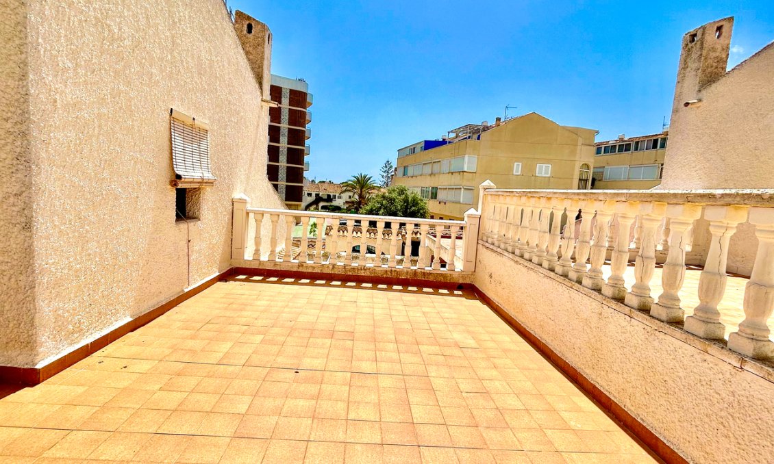 Segunda mano - Villa -
La Zenia - Costa Blanca