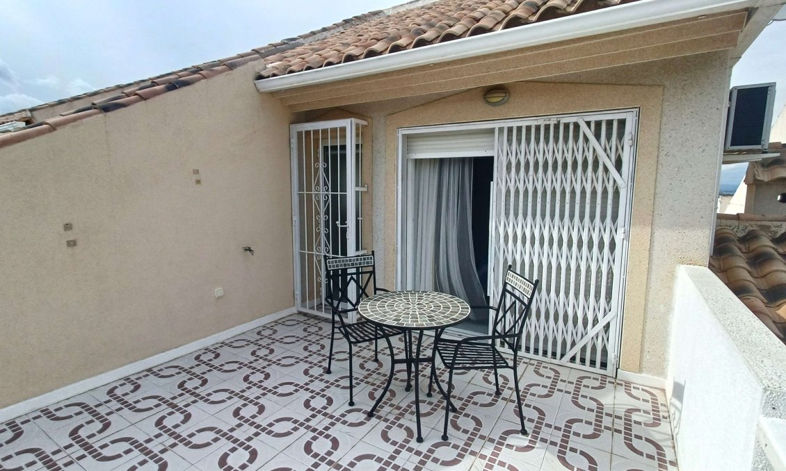 Resale - Villa -
Rojales - Inland