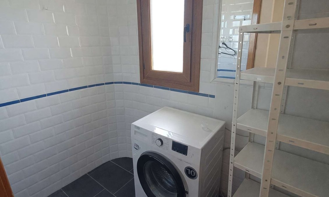 Resale - Villa -
Algorfa - Inland