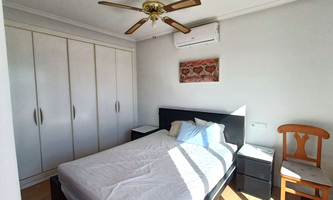 Resale - Villa -
Algorfa - Inland