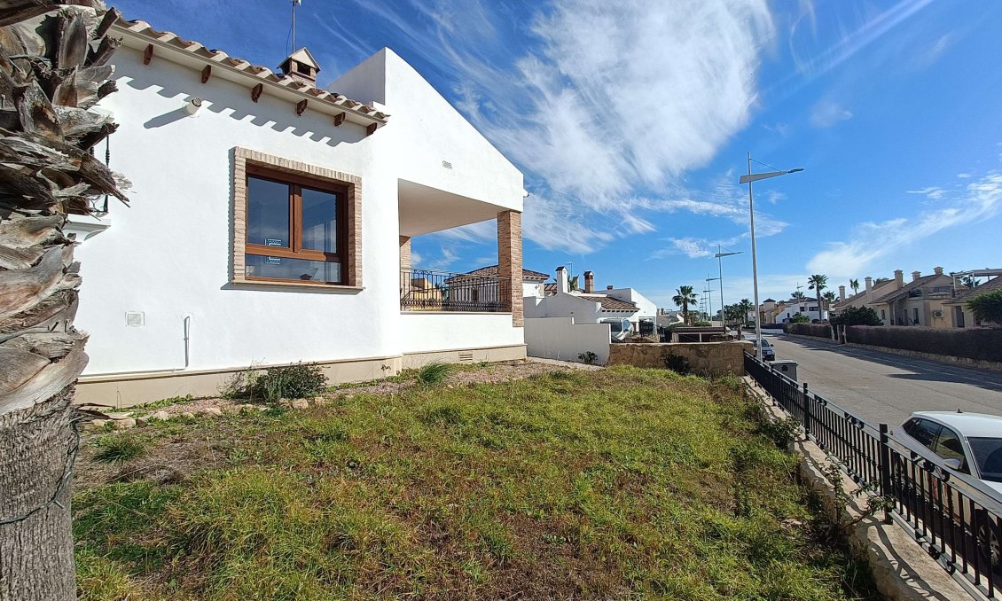 Resale - Villa -
Algorfa - Inland