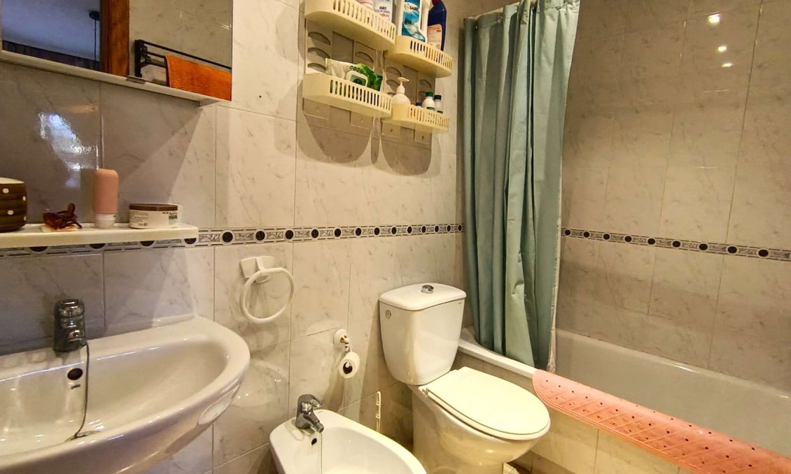 Revente - Appartement -
Torrevieja - Costa Blanca