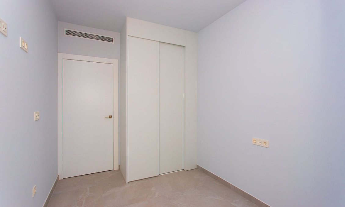 Resale - Apartment -
Torrevieja - Costa Blanca