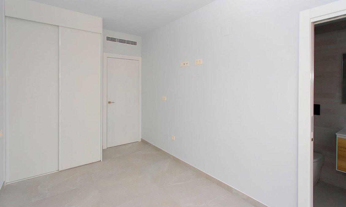 Resale - Apartment -
Torrevieja - Costa Blanca
