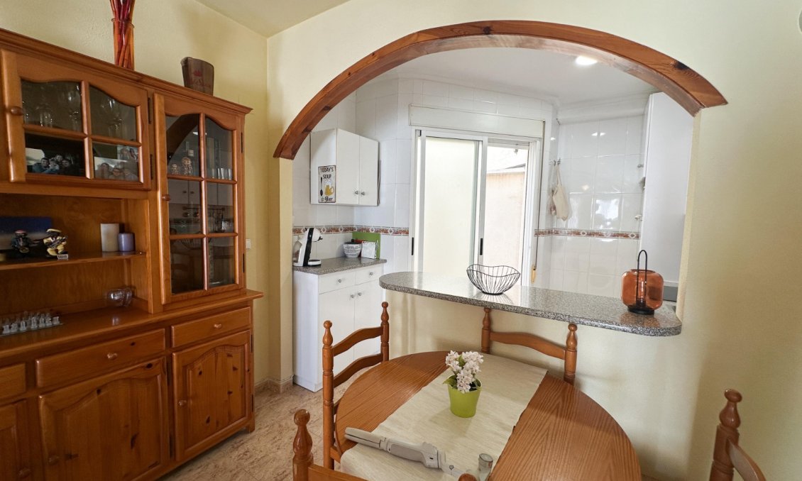 Wiederverkauf - Wohnung -
Orihuela - Inland