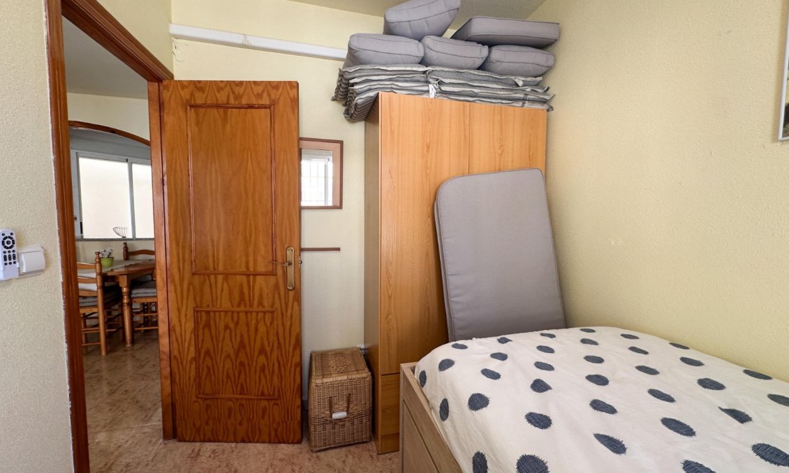 Wiederverkauf - Wohnung -
Orihuela - Inland