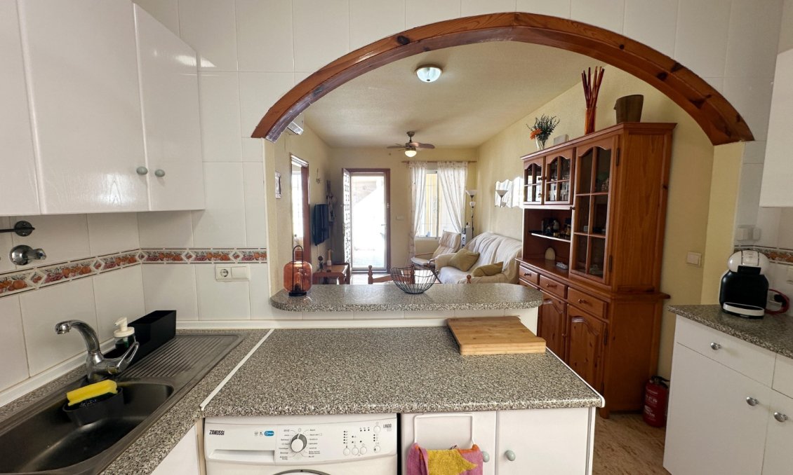 Wiederverkauf - Wohnung -
Orihuela - Inland