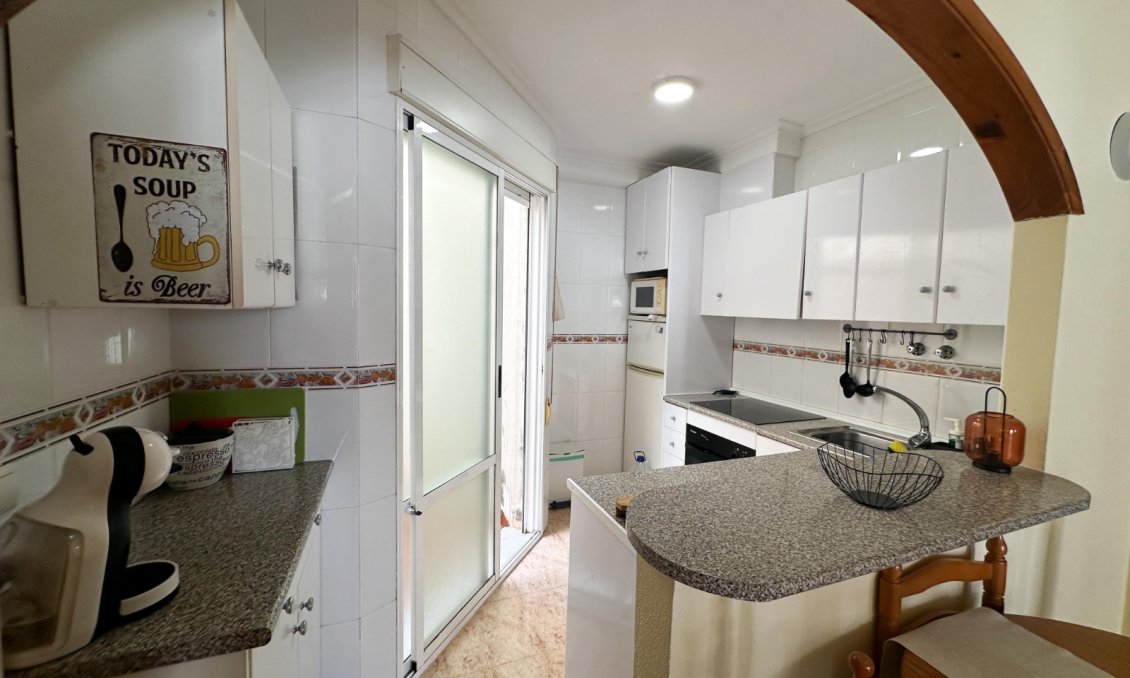 Wiederverkauf - Wohnung -
Orihuela - Inland