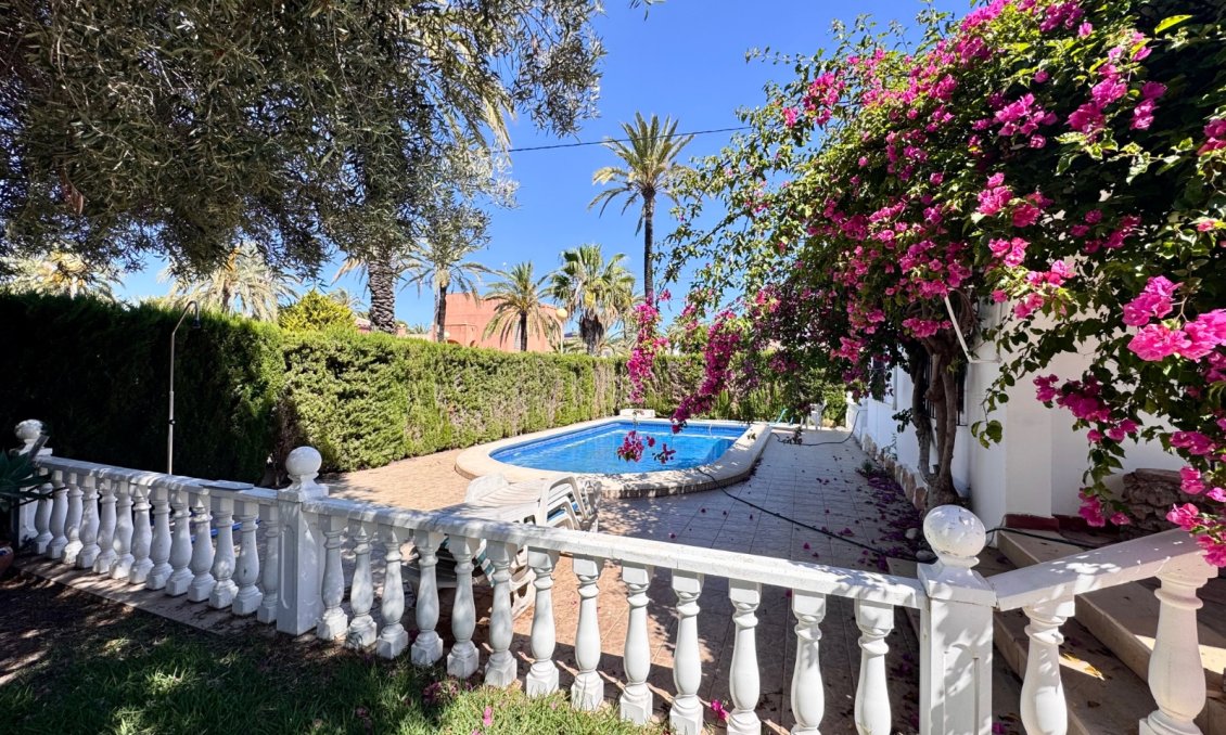 Wiederverkauf - Villa -
Orihuela Costa - Costa Blanca