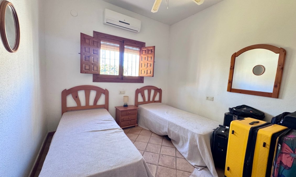 Wiederverkauf - Villa -
Orihuela Costa - Costa Blanca